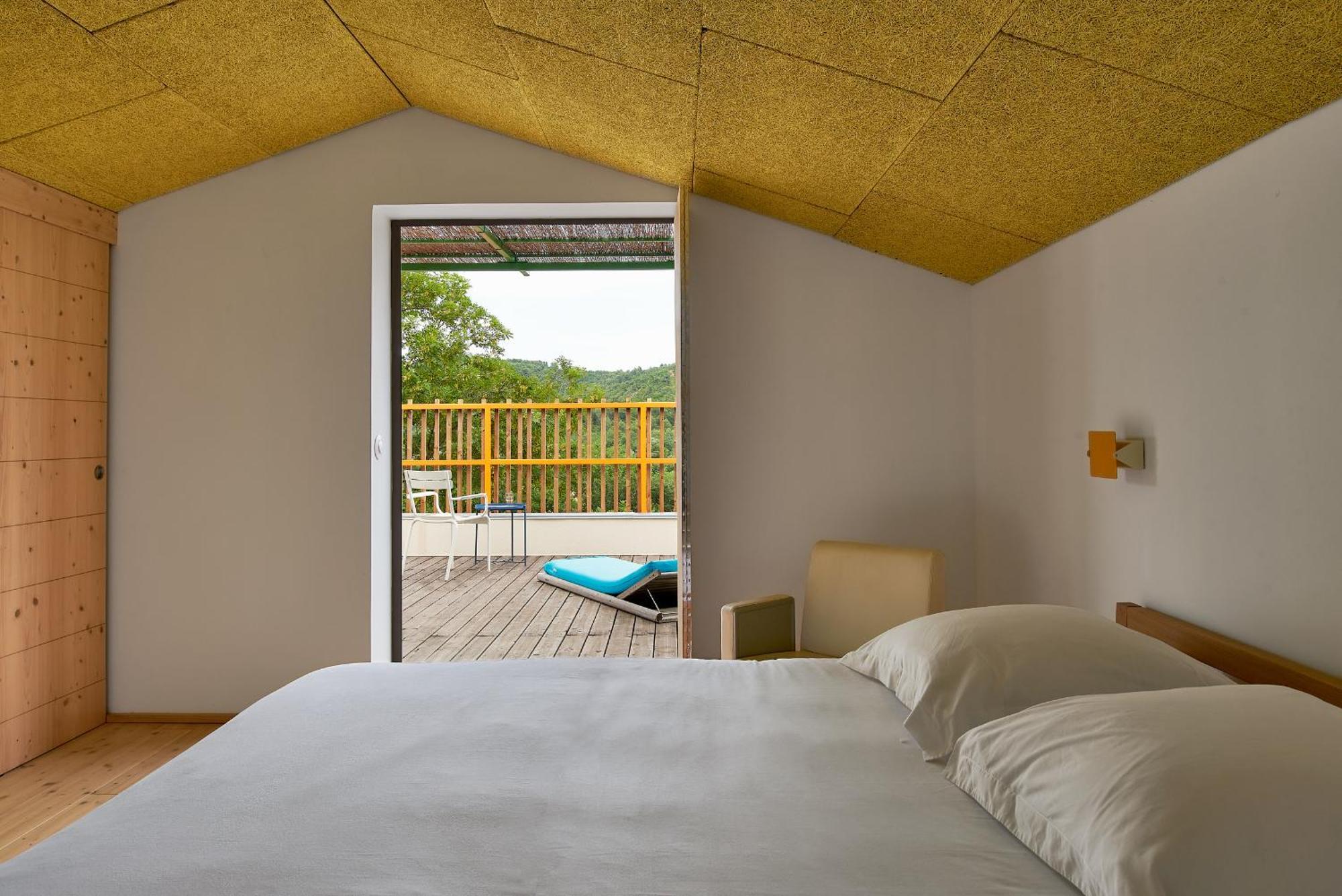 Domaine La Ferme Hi Bride Bed & Breakfast Villelaure Luaran gambar