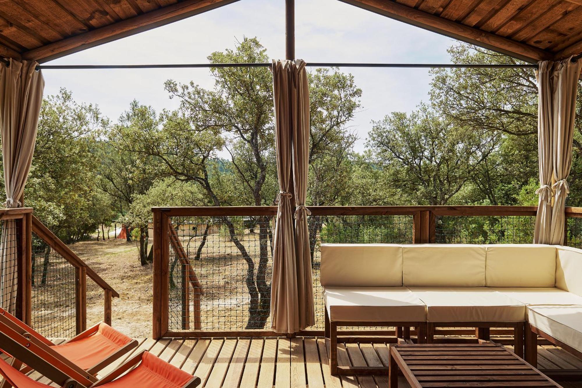 Domaine La Ferme Hi Bride Bed & Breakfast Villelaure Luaran gambar