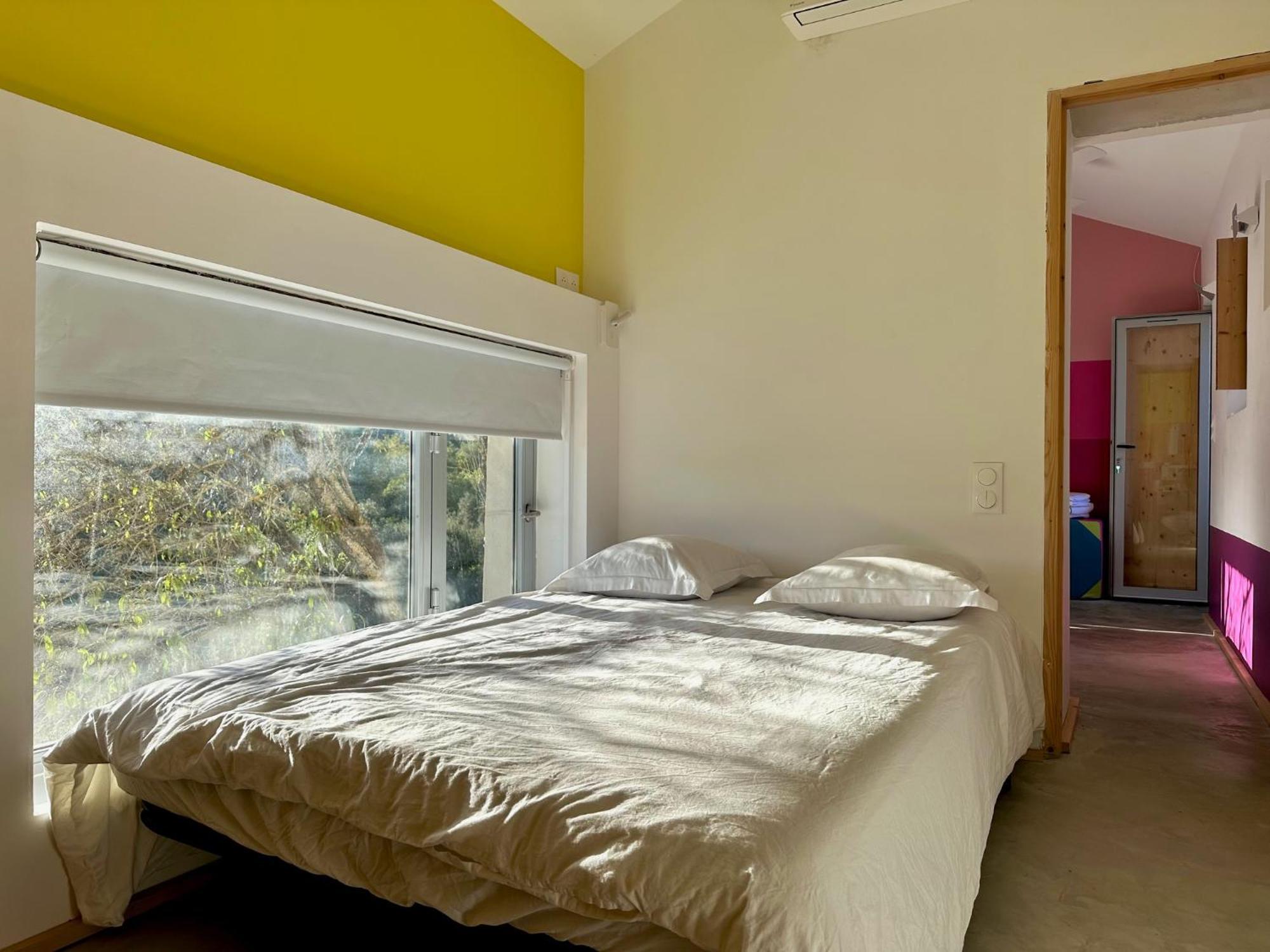 Domaine La Ferme Hi Bride Bed & Breakfast Villelaure Luaran gambar