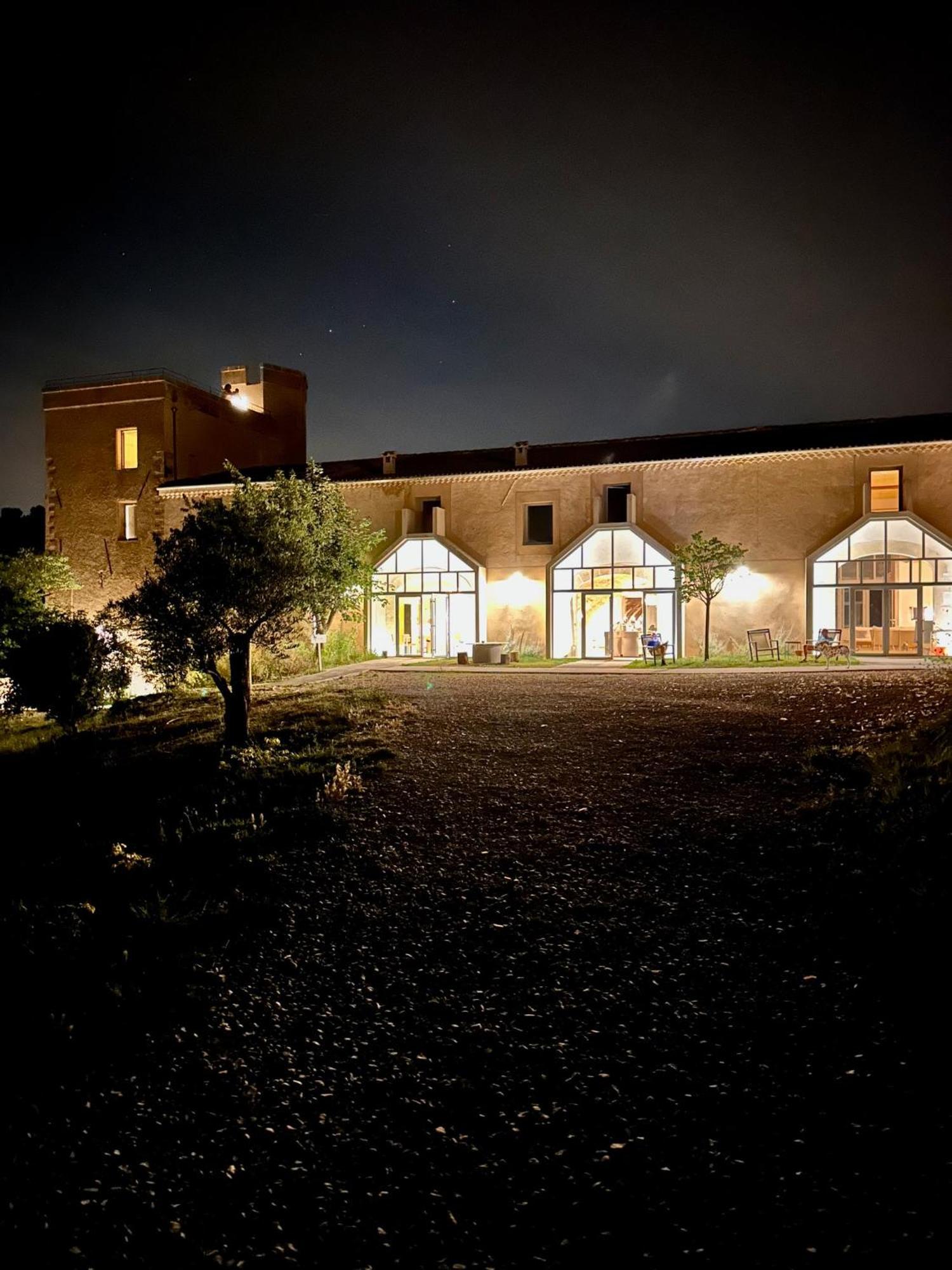 Domaine La Ferme Hi Bride Bed & Breakfast Villelaure Luaran gambar